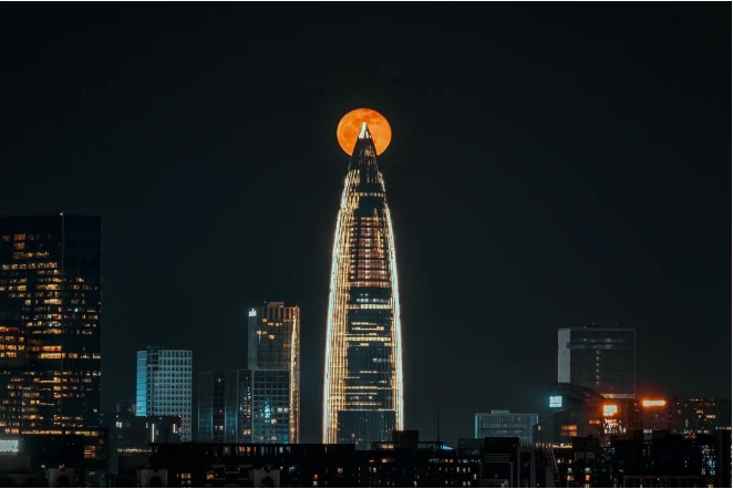 深圳明星公司，刚刚IPO了