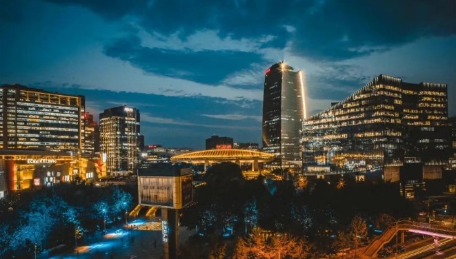 春天里的中关村，又迎来全球AI时刻