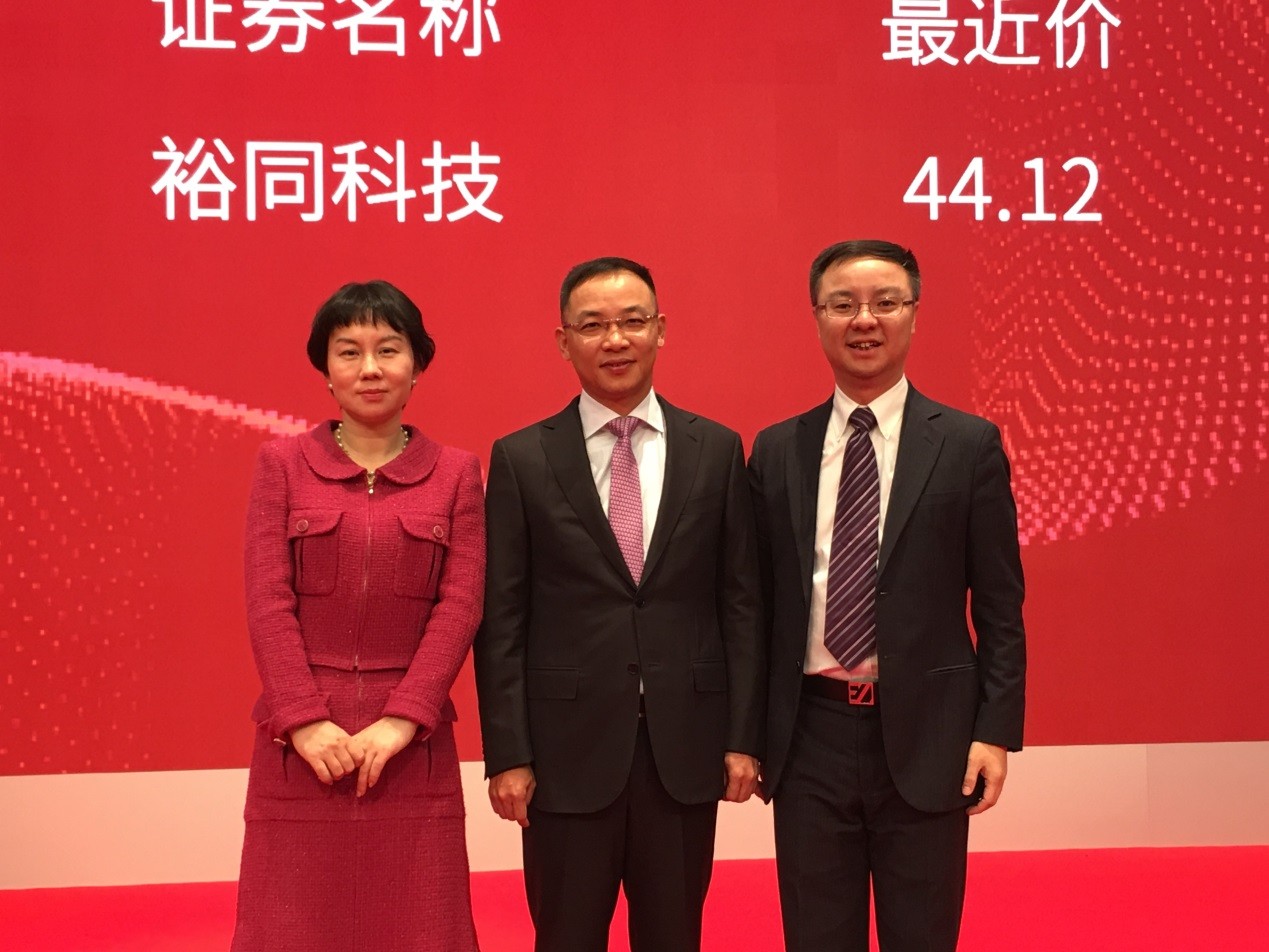 苹果公司老总是如何兜售新ipod的?