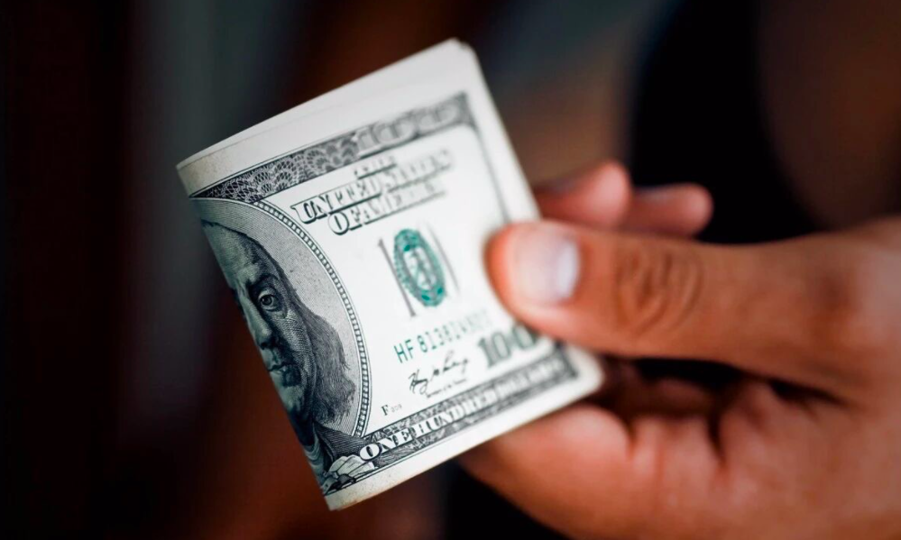 30倍妖股，押中沐曦、Kimi、智元