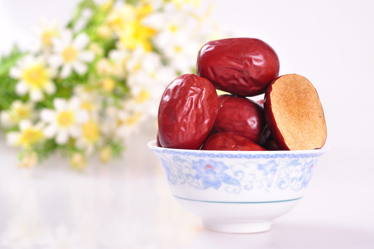 红枣迷局：新季减产，期价缘何大跌？