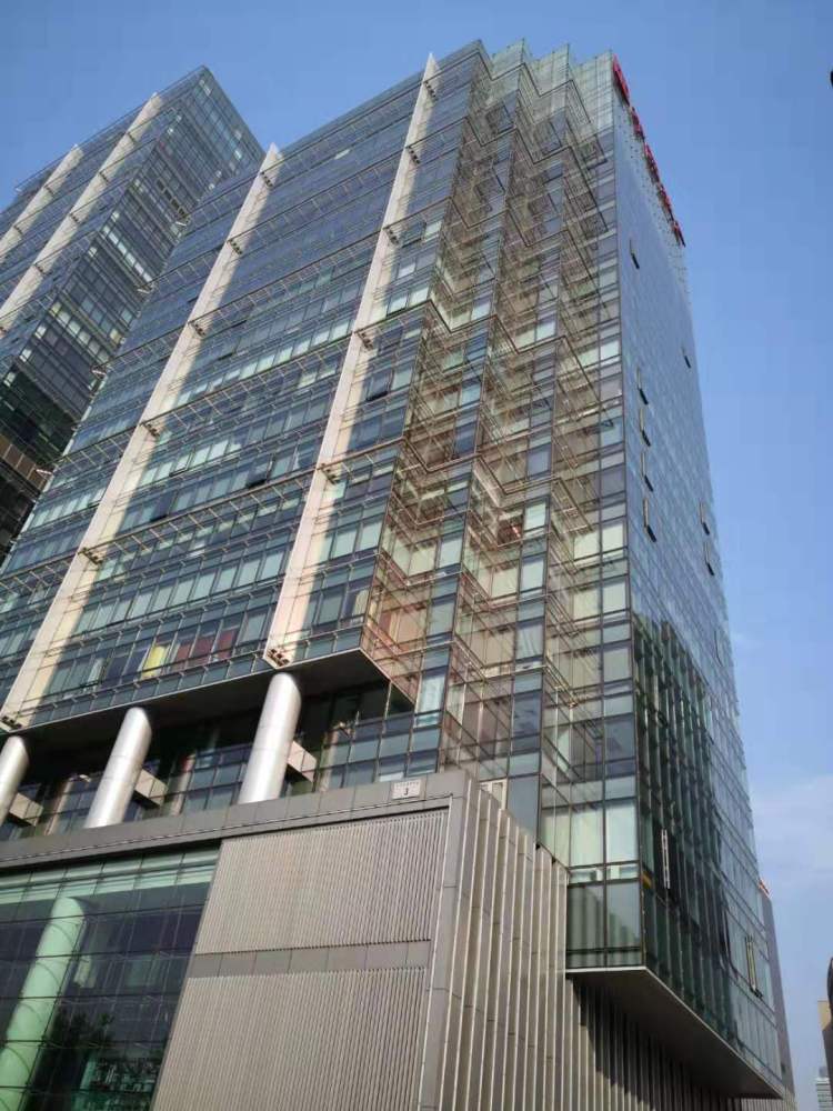 氪空间位于国贸中海广场的联合办公空间外观