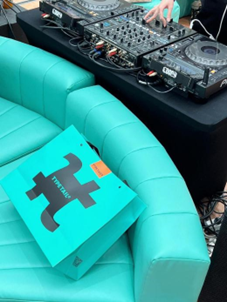 1667295545042001744.png image.png