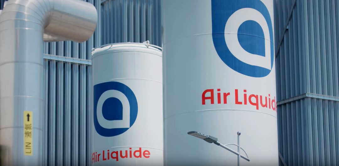 1686118305816015230.jpg 2.jpg