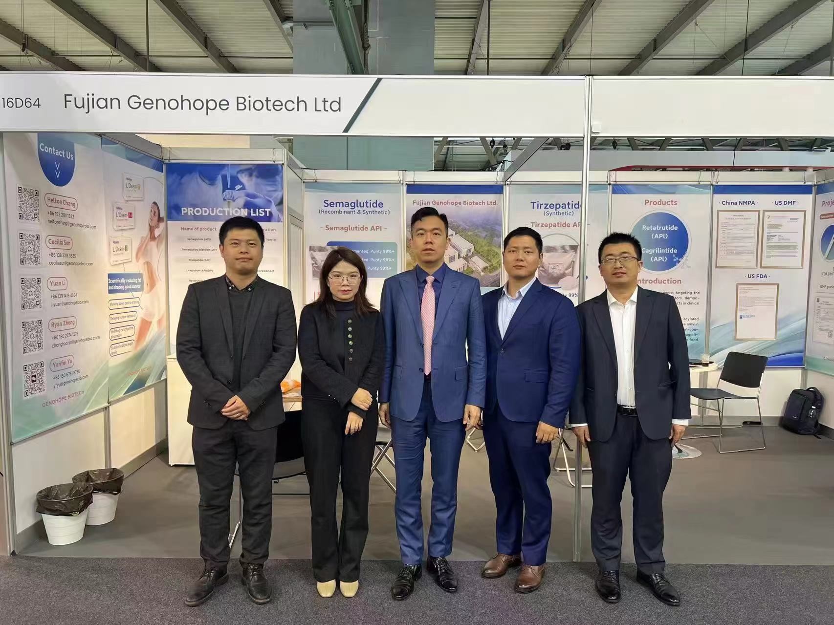 1729490839859008280.jpg 3.jpg