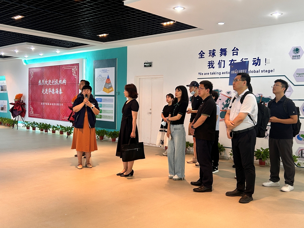 1751594548360074884.jpg 2.jpg