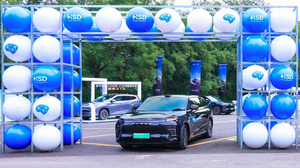 1759126091673009003.jpg 15.jpg