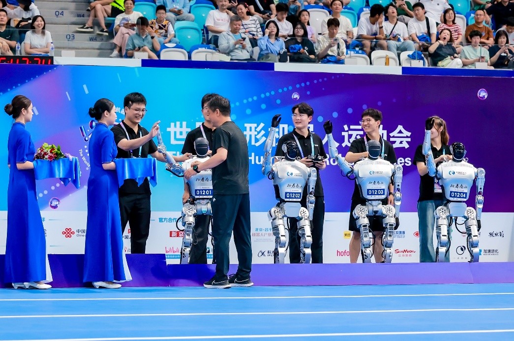 1764575866228090870.jpg 12.jpg