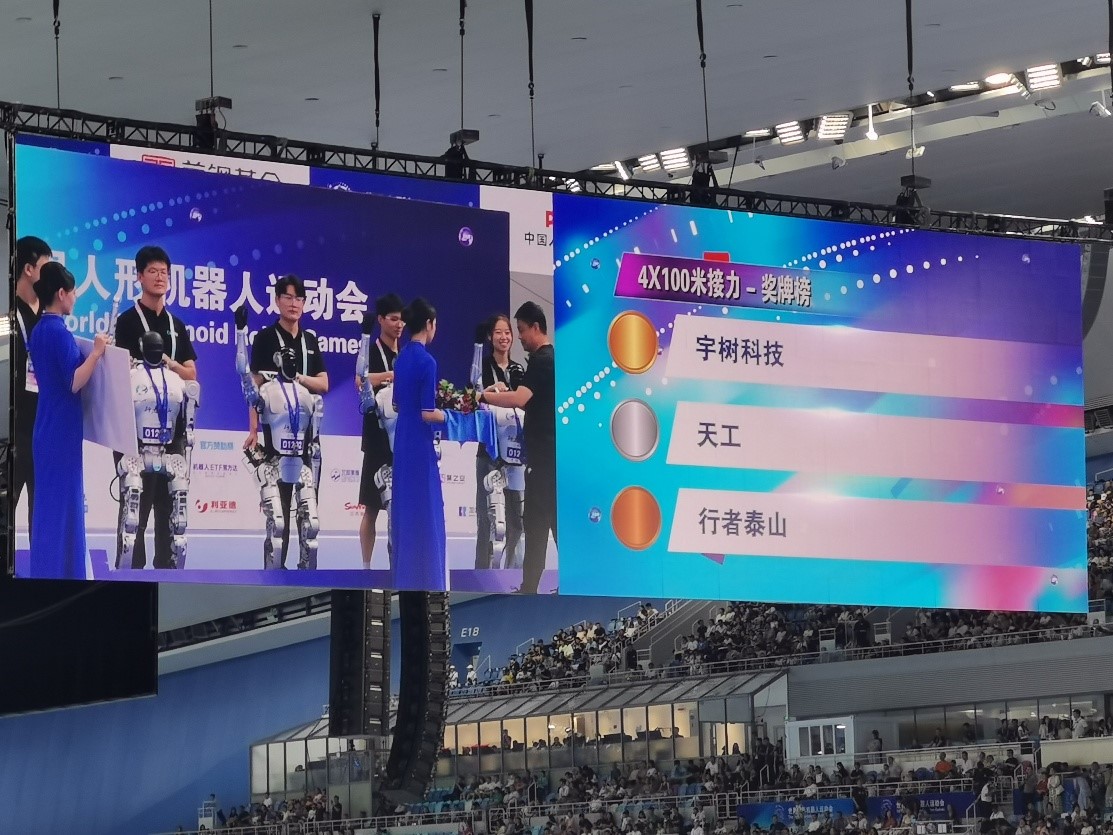 1764575874544000552.jpg 14.jpg