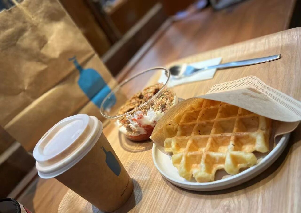 1764754353076063825.jpg 蓝瓶咖啡2.jpg